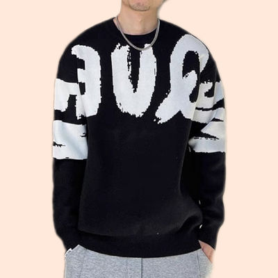Ein dicker Pullover für Männer, perfekt für Wintermode und Komfort.