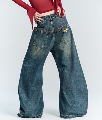 Streetwear Mode Y2K Stil Breite gerade Beine Fit Denim Jeans mit Loch Dekoration