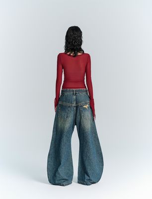 Streetwear Mode Y2K Stil Breite gerade Beine Fit Denim Jeans mit Loch Dekoration