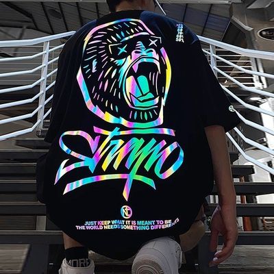 Benutzerdefiniertes Logo Hip Hop-Stil UV-reflektierendes Fluoreszenz-T-Shirt Druck für Plussize Männer