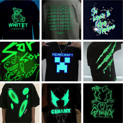 Benutzerdefiniertes Logo Hip Hop-Stil UV-reflektierendes Fluoreszenz-T-Shirt Druck für Plussize Männer
