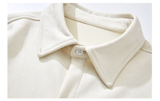Herren Winter 2023 Suede Solidfarbe Langärme Shirt mit Taschen und lockerer Passform