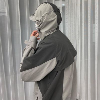Patchwork Windbreaker-Mantel für Bergsteiger und Skifahrer